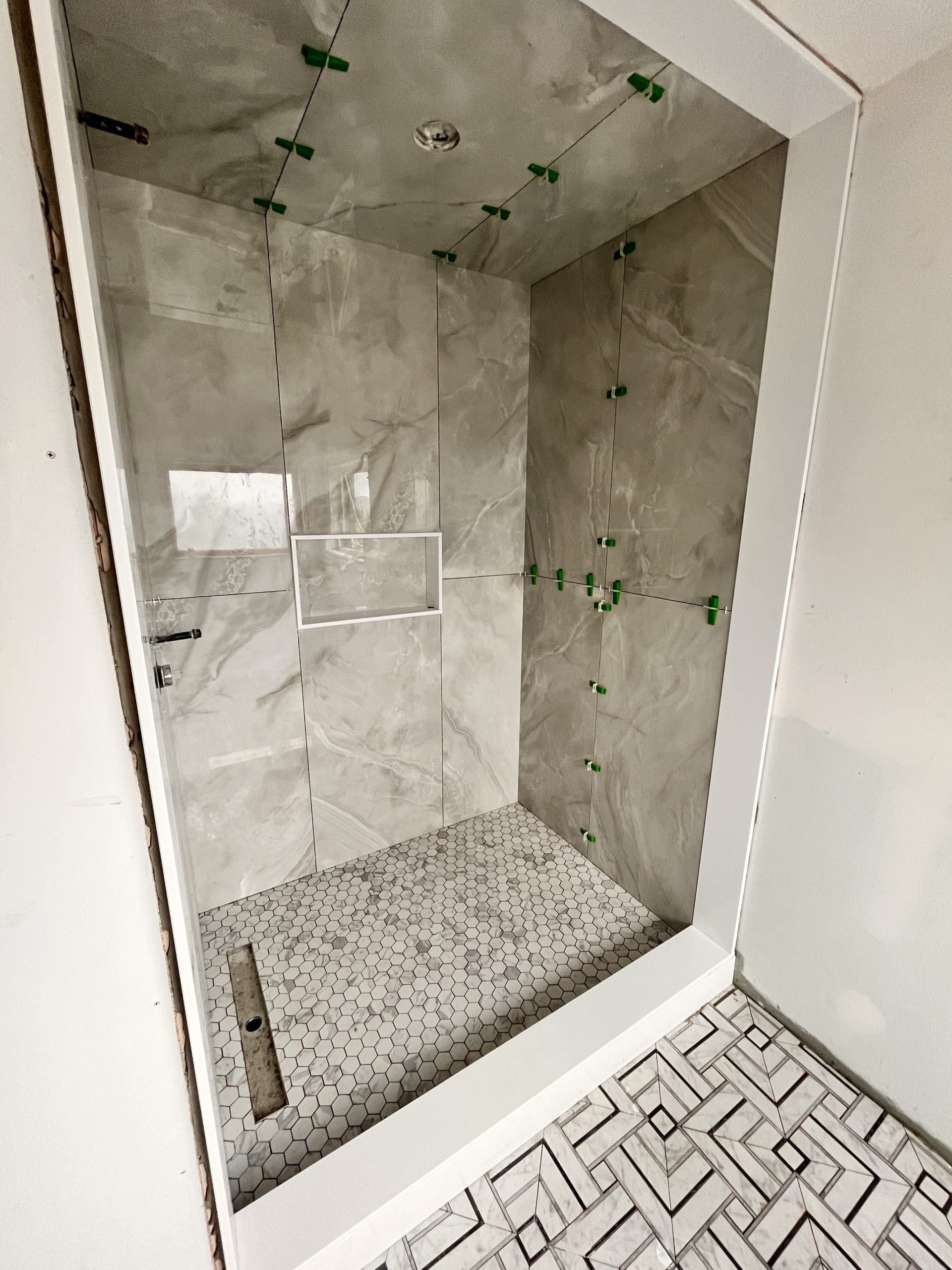Master Bedroom Shower (Vaughn)